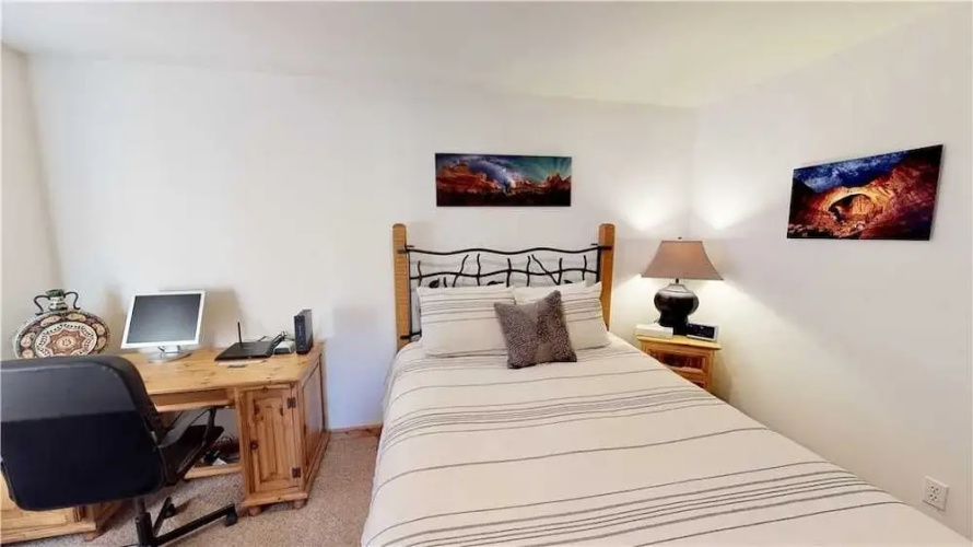 Arena Roja ~ 2279 - 4 Br Home