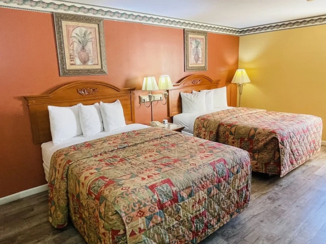 Quadruple Suite
