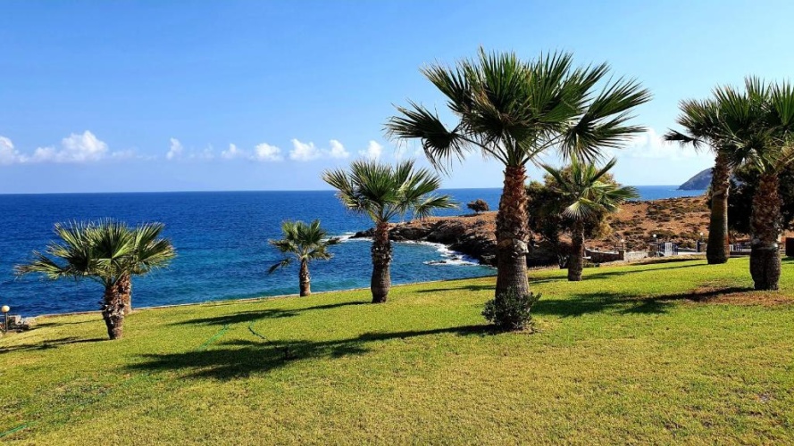 Economy Twin room with partial sea view