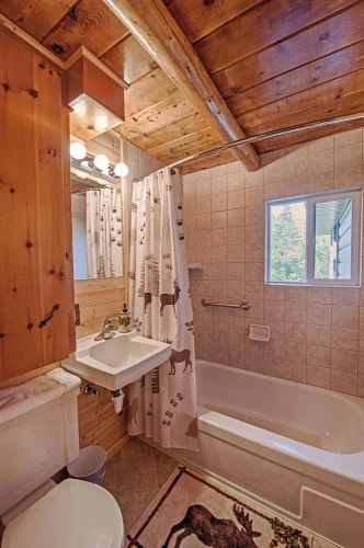 3 Bedrooms Standard room with mountain view