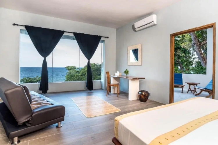 1 Bedroom Villa with sea view