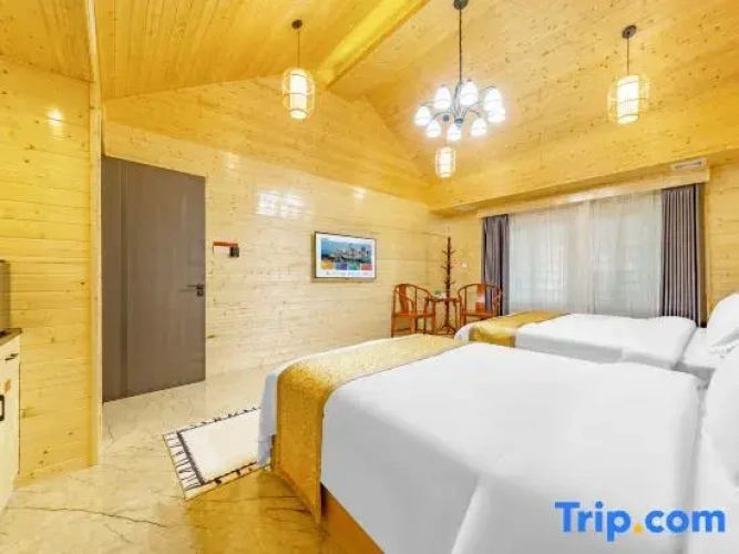 2 Bedrooms Double Family Suite