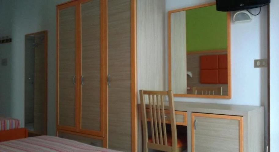 Hotel Consul