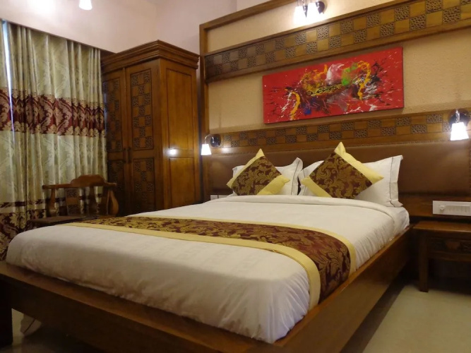 Hotel Ashwa Park