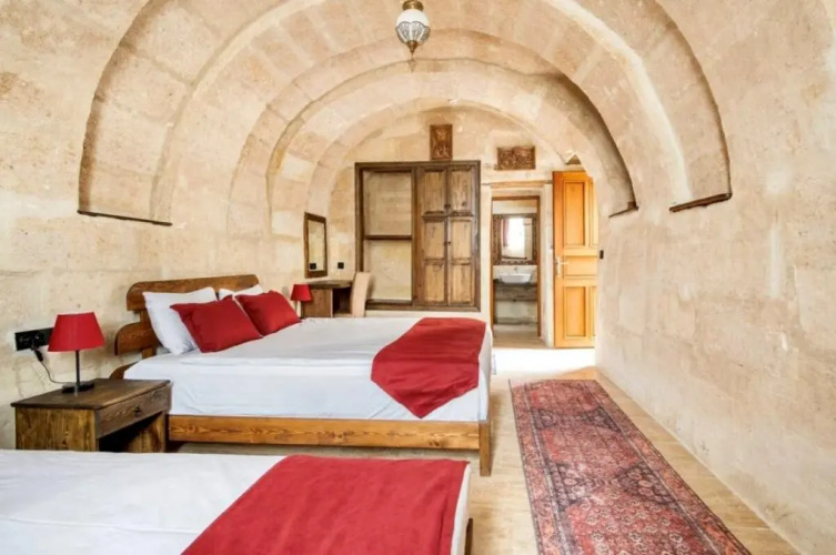 Uzay Cave Suite Hotel