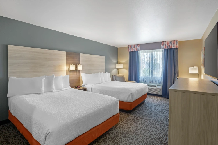Standard Quadruple room
