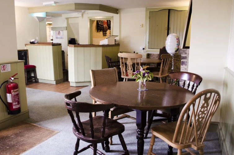 Rose & Crown