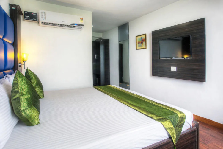 Treebo Chandigarh Grand