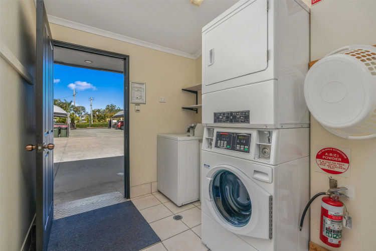 Caboolture Central Motor Inn, SureStay Collection by BW