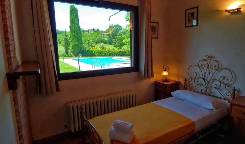 2 Bedrooms Villa with pool view