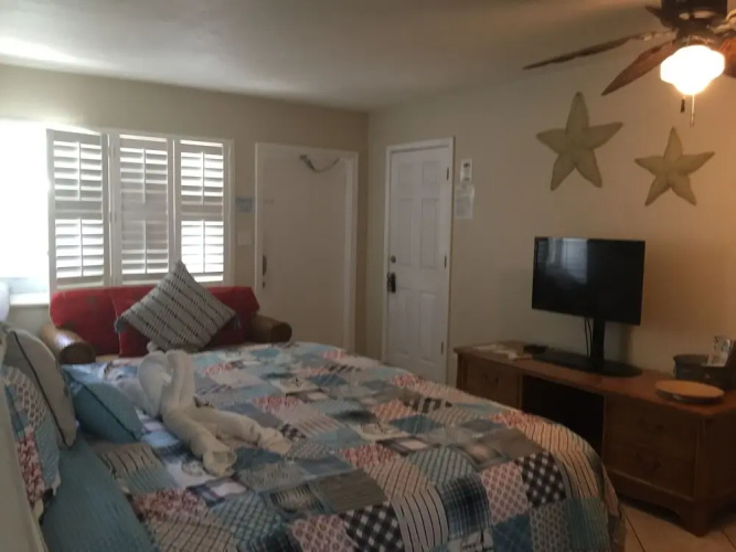 Coconut Grove Beach Resort Suite 3