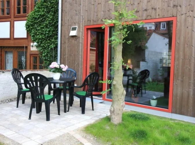 2 Bedrooms Cottage