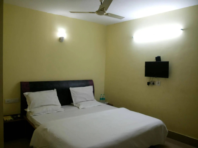 Trimurti Heights Hotel