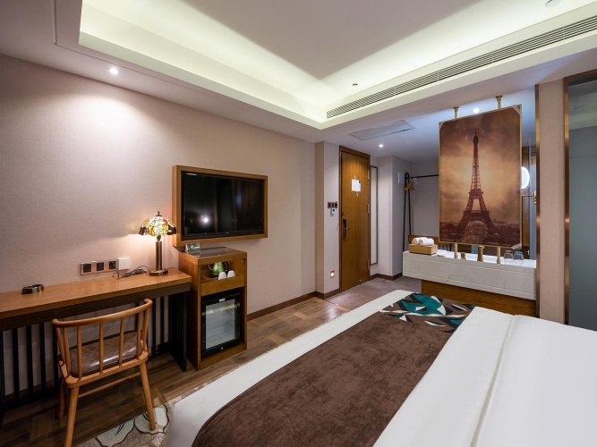 Deluxe Double room