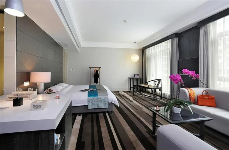Herton Garden Hotel