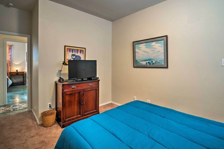 3 Bedrooms Cottage