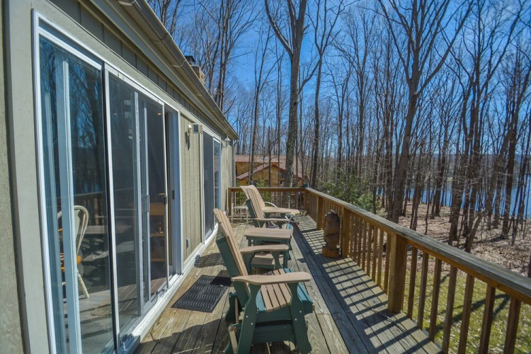 Donnas Choice by Taylor Made Deep Creek