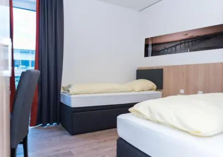 Hotel Staffelseestrae