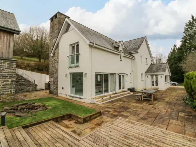 Holiday Home Priory House