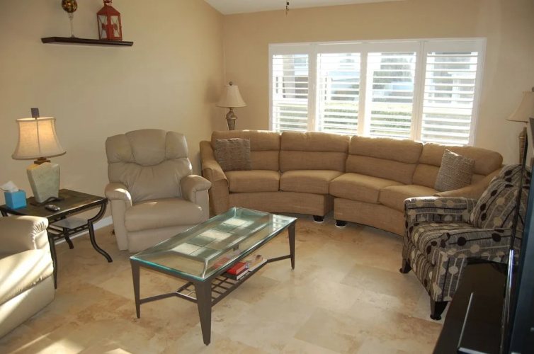Aloha Kai - Unit 22 2 Bedrooms 2 Bathrooms Apts