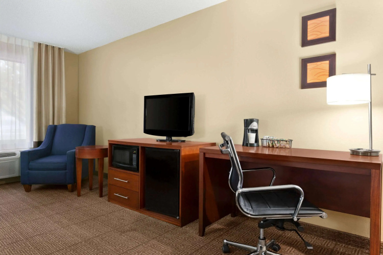 Baymont by Wyndham Rocky Mount