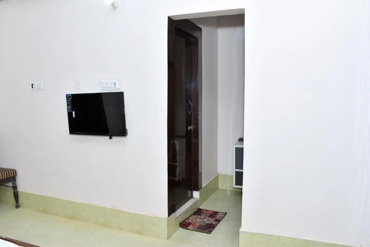 Hotel Aalishan Garden