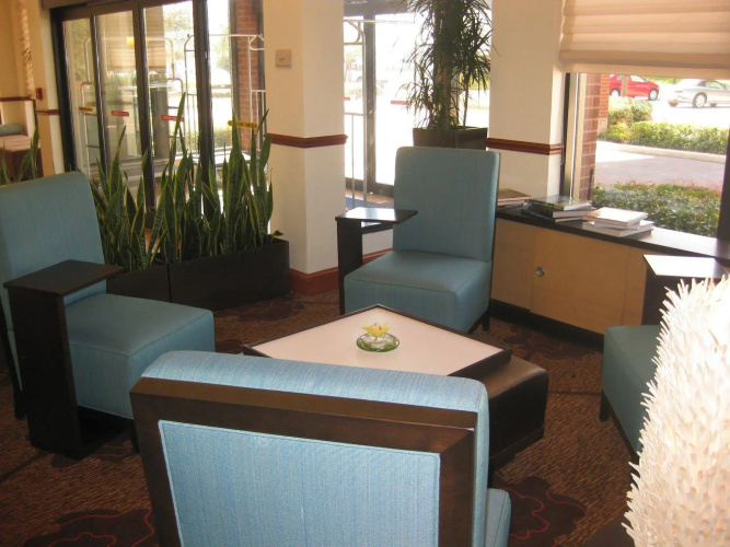 Courtyard by Marriott Dallas Arlington/Entertainment Dist