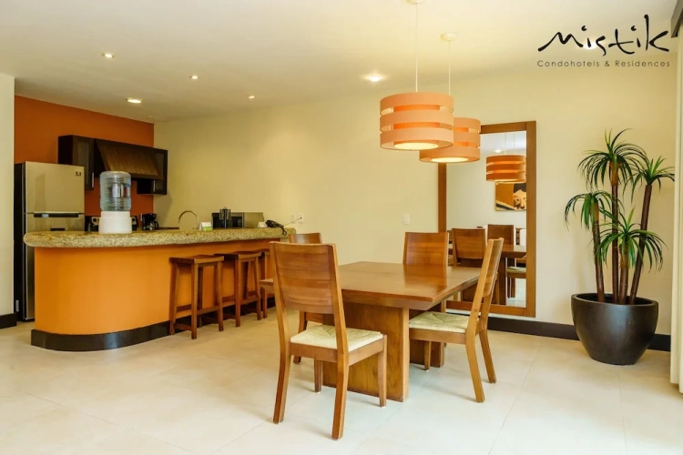 1 Bedroom Apartment with balcony
