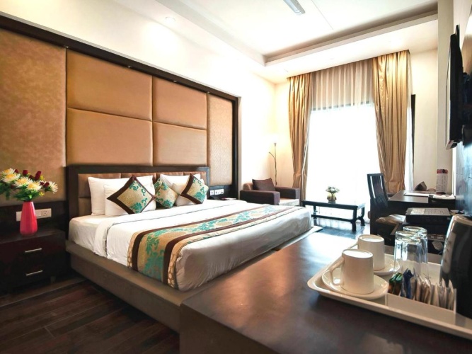 Standard Double room with balcony
