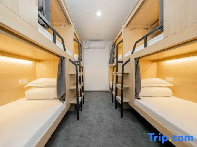 Bed in Dorm (male dorm)