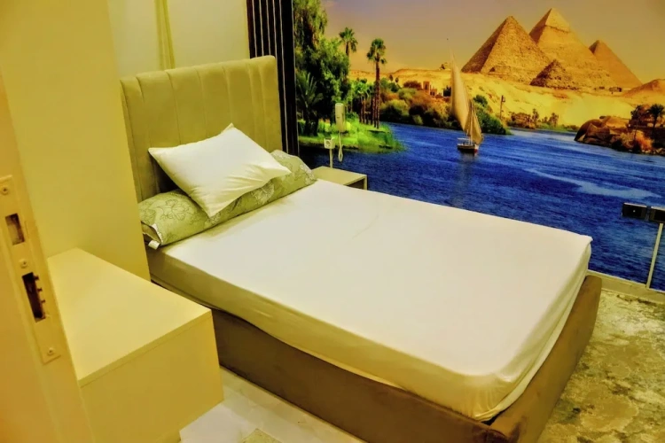 Deluxe Single room