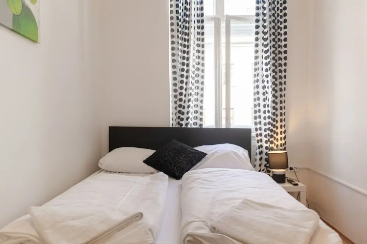 Friendly 3BR shared Apt-WienerStadthalle