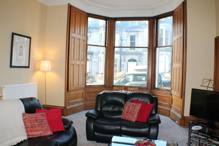 Spacious West End Townhouse