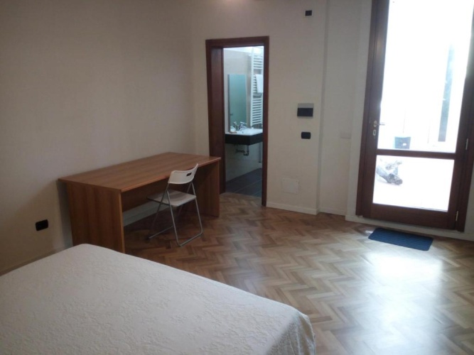 Standard Double room with view