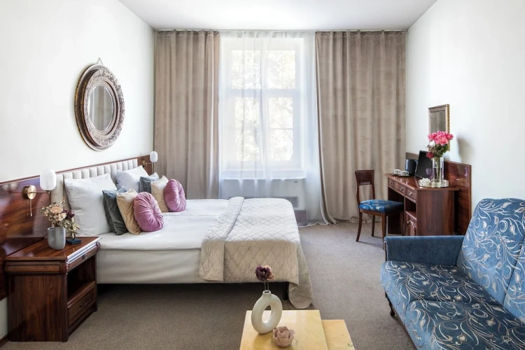 Superior Quadruple room