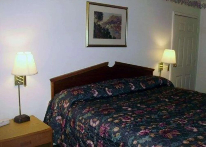 Elk City Lodge
