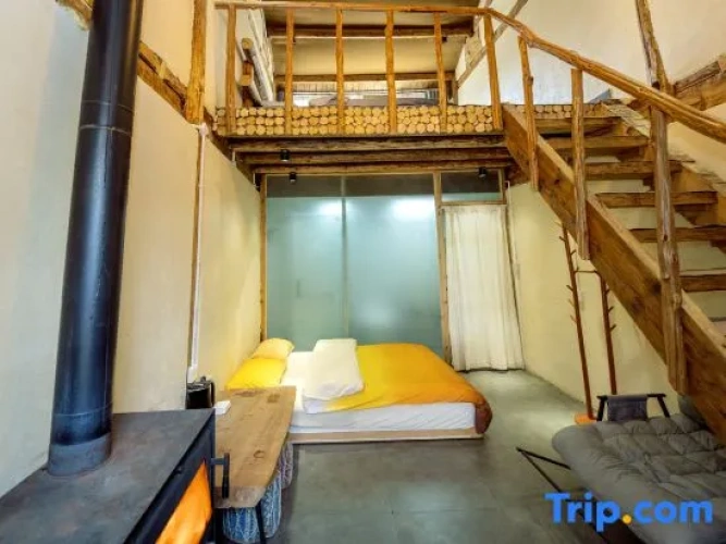 Twin Apartment