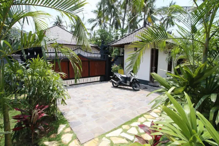 Villa Barong