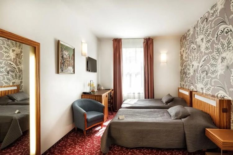 City Hotel Teater