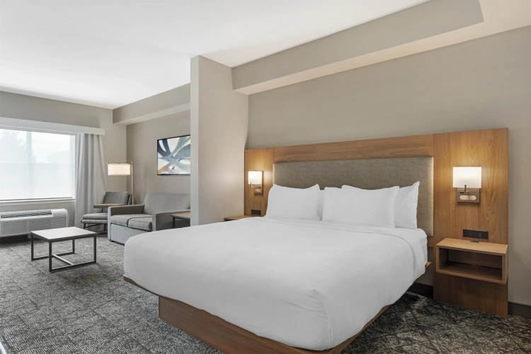 Quadruple Suite