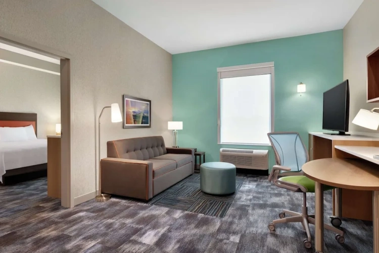1 Bedroom Suite