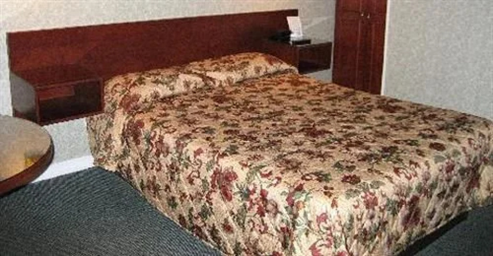 Edgewood Motel