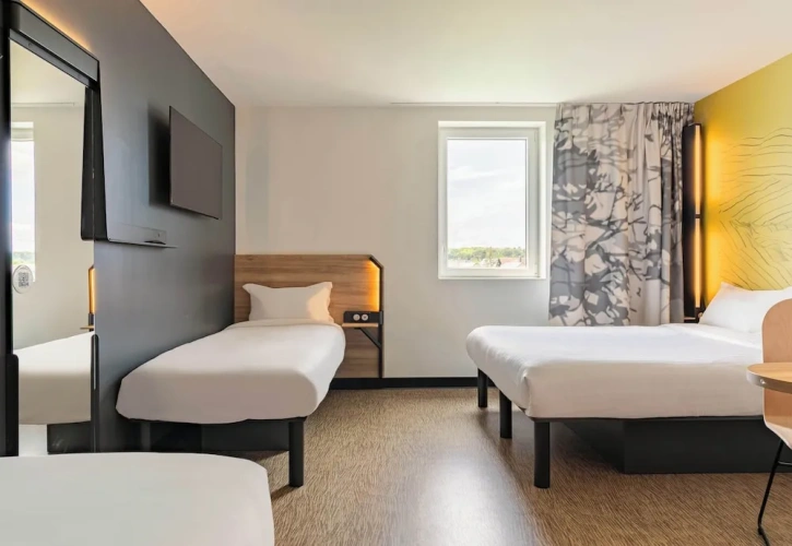 Quadruple room