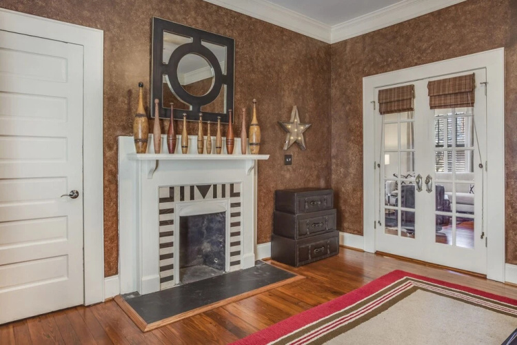 1920's Bungalow