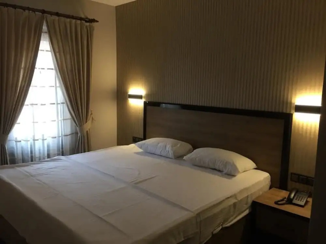 Suvari Hotel