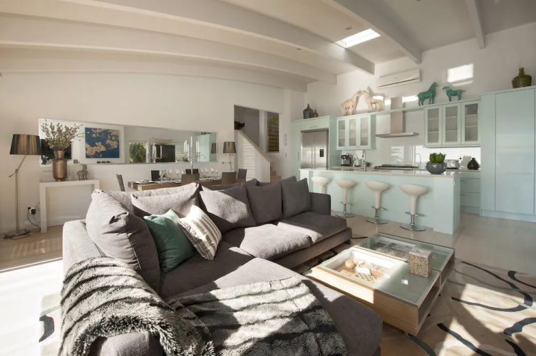 Cloud 9 Luxury Villa