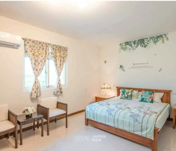 4 Bedrooms Double Cottage