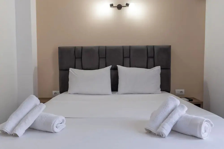 Elite Hotel