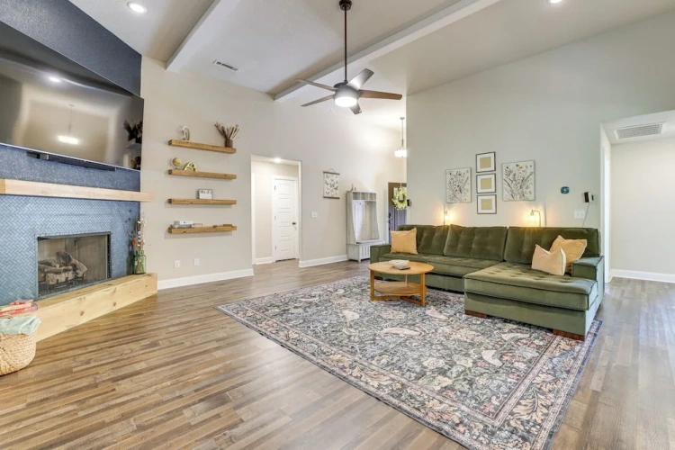 3 Bedrooms Cottage