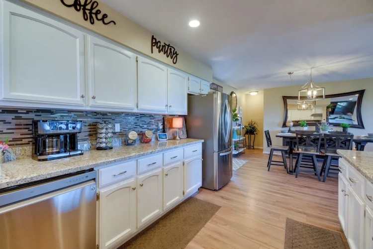 3 Bedrooms Cottage